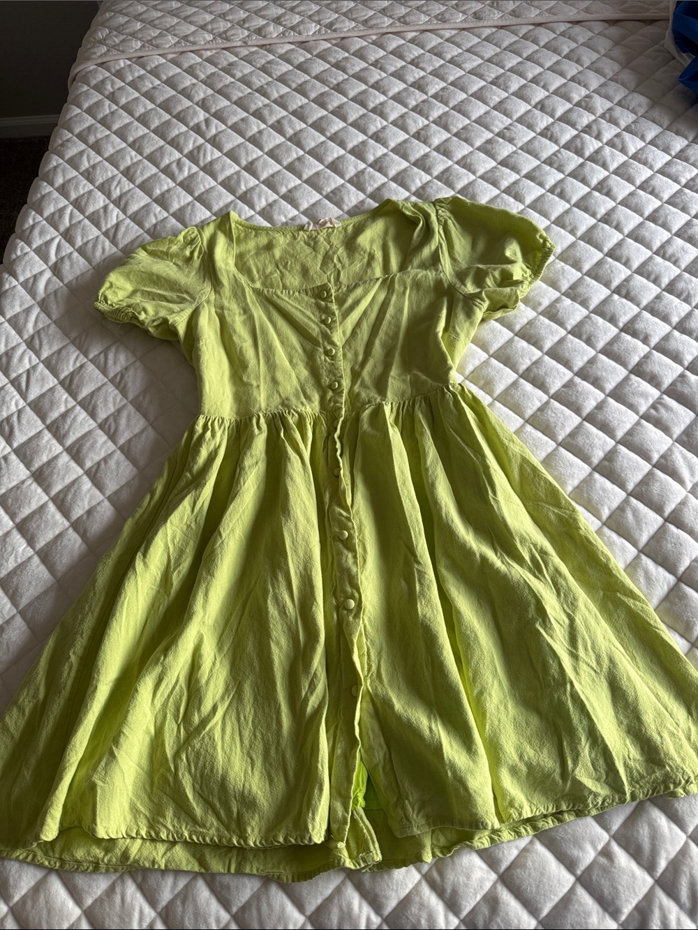 Peach Love California Lime Green Button-Front Puff Sleeve Dress